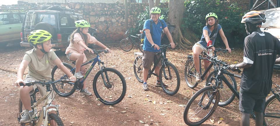 Tour Cycling Safaris